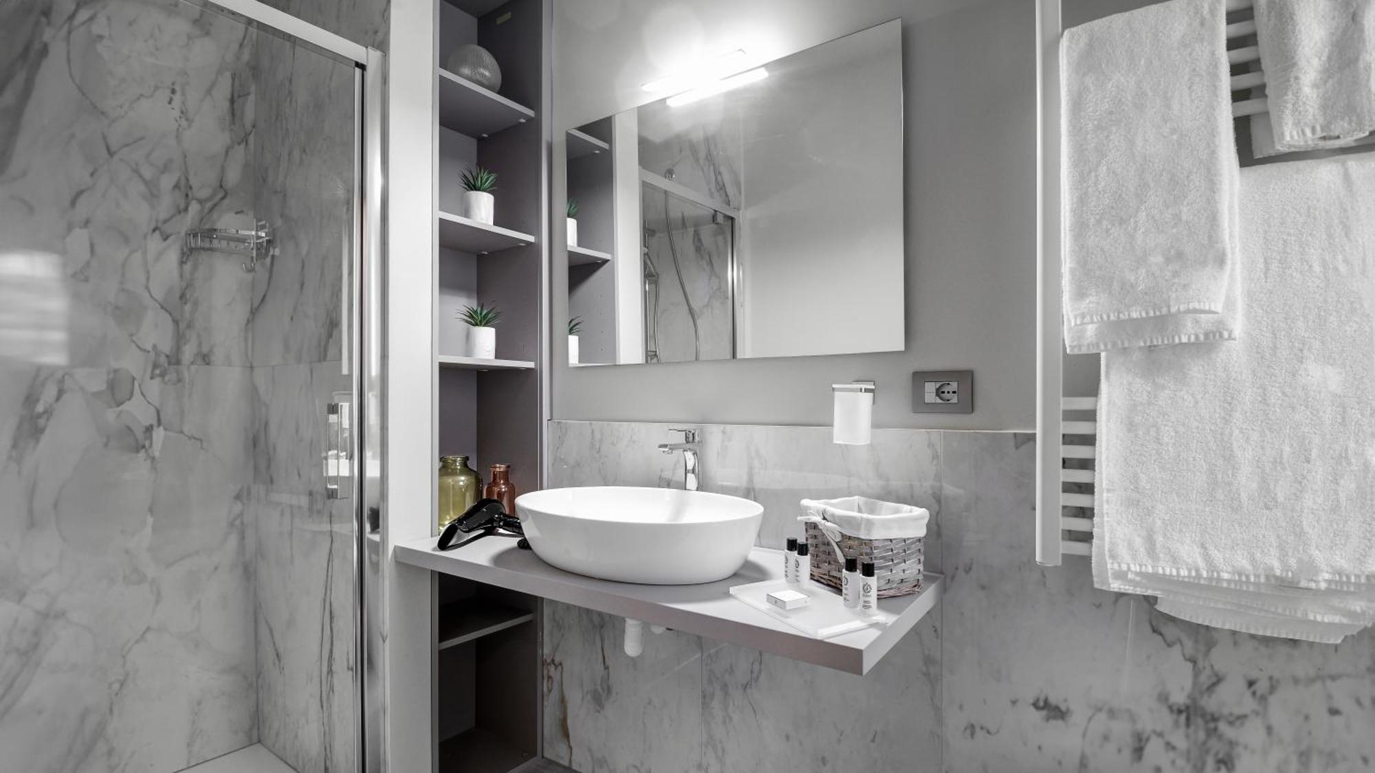Be Duomo - Self Check-In Bed & Breakfast Voghera Exterior photo