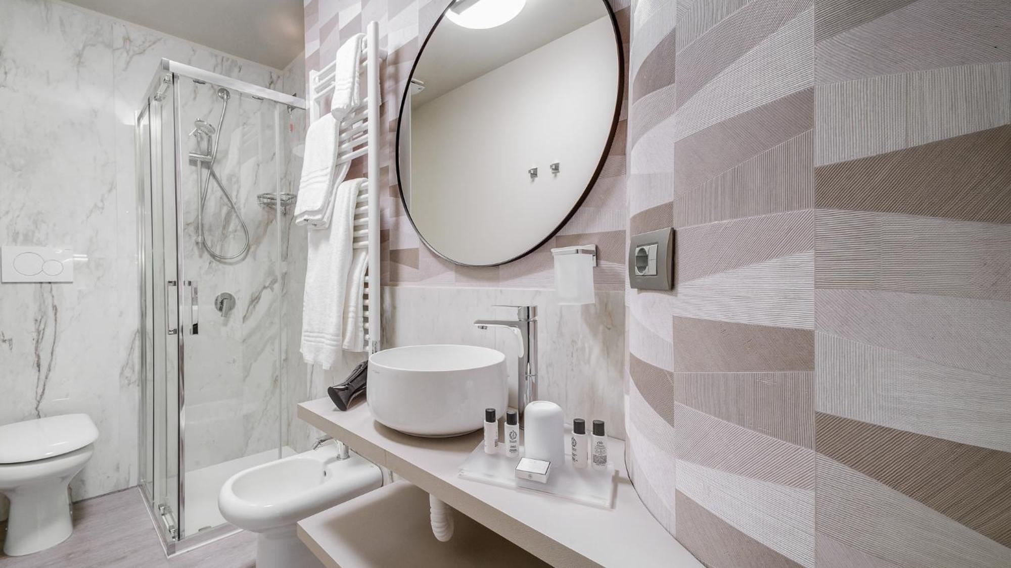 Be Duomo - Self Check-In Bed & Breakfast Voghera Exterior photo